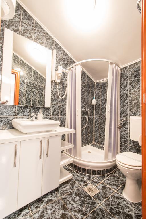 Apartments Babilon Kotor Luaran gambar