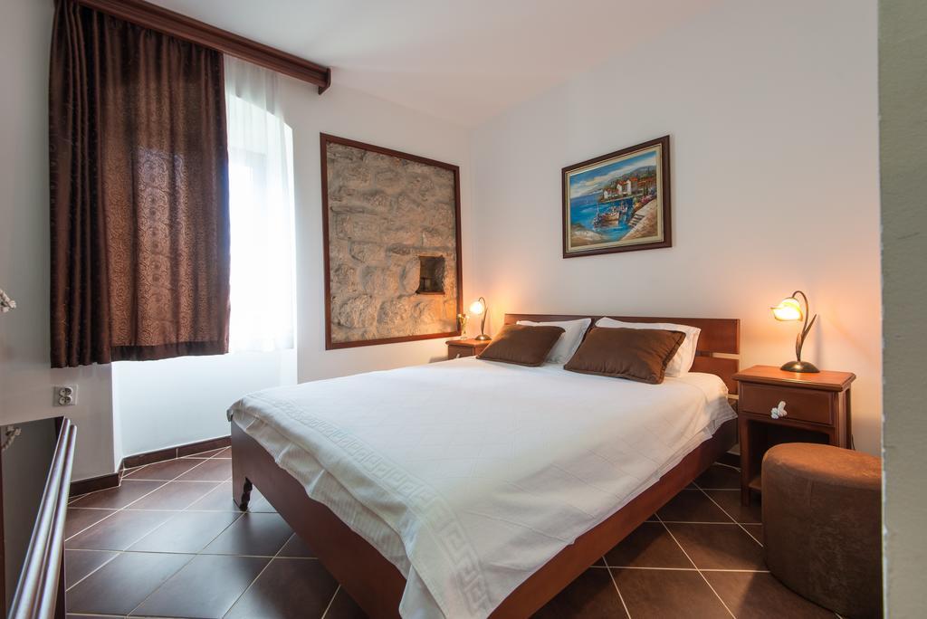 Apartments Babilon Kotor Luaran gambar